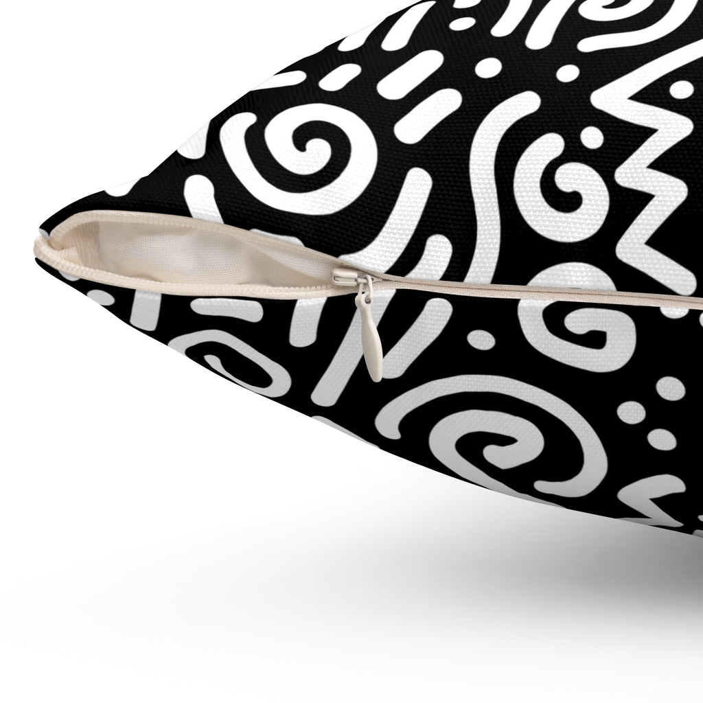 Black & White Doodle Pattern Throw Pillow — Modern Abstract Square Cushion
