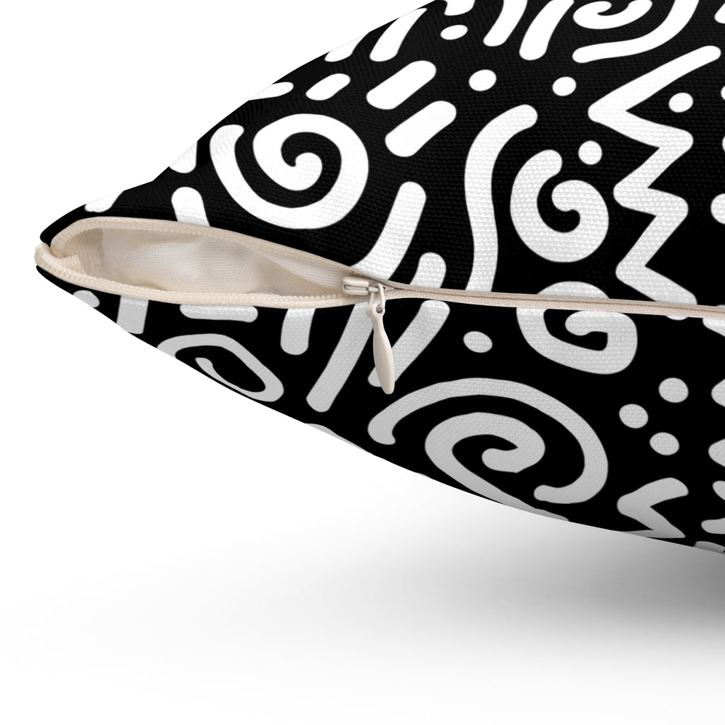 Black & White Doodle Pattern Throw Pillow — Modern Abstract Square Cushion